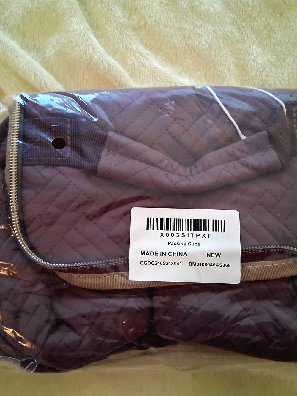 Bagsmart Quilted Mini Crossbody Bag in Plum